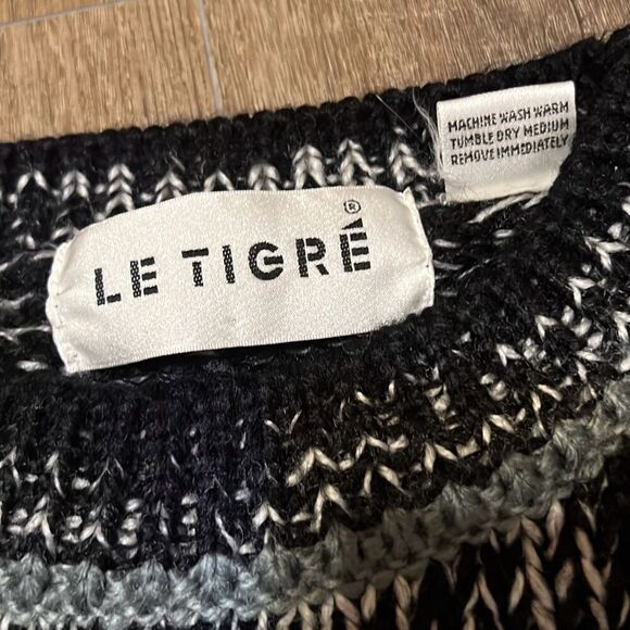 LE TIGRÉ Sweater Women’s Medium Knit Heavyweight Thick Acrylic Black White Gray - Picture 6 of 12